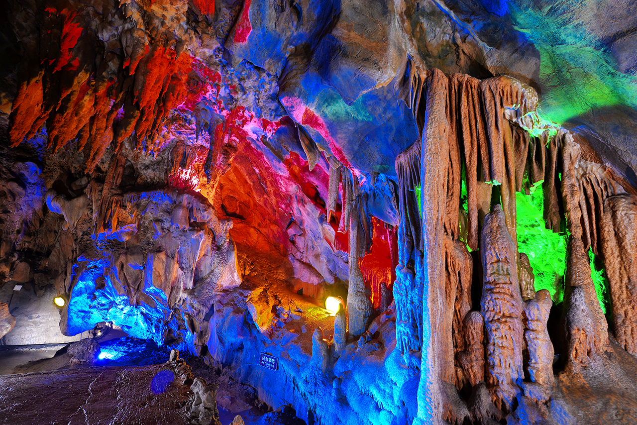 探秘千米兰溪地下长河,果然没让我失望,不去别后悔!