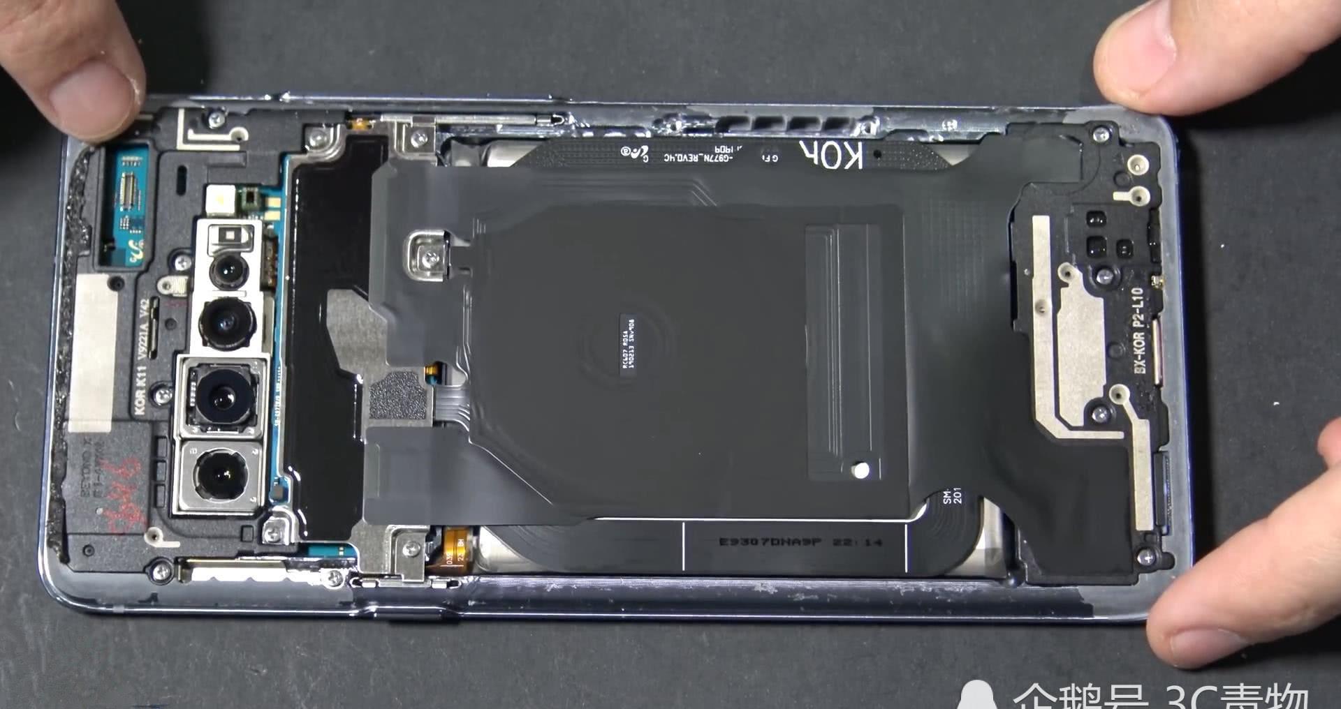 Размер экрана samsung s10e. Выход s10. Перезапуск самсунг s9. Выход s10. Самсунг s10 камера.