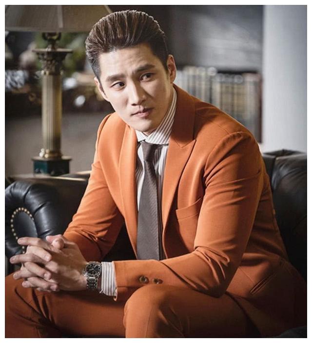 《梨泰院》安普贤饰演反派"张根源"角色,获得观众们