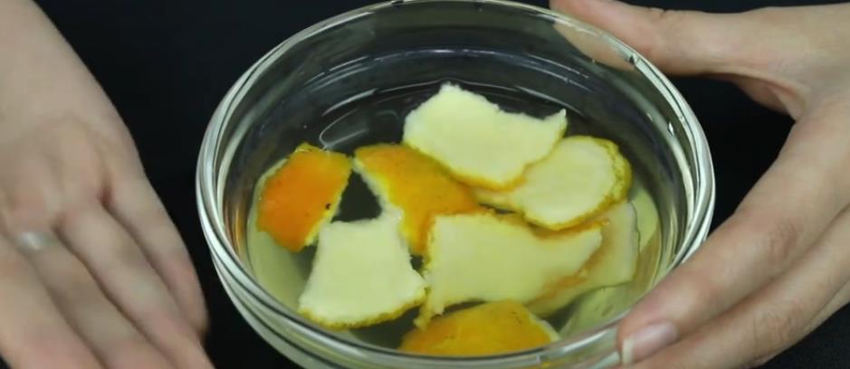 脐橙皮泡水喝有什么功能吗(脐橙皮泡水喝有什么功能吗百度百科)