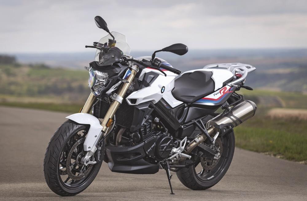 宝马摩托推中排量街车,f850r肌肉感十足,双缸动力不输ktm790