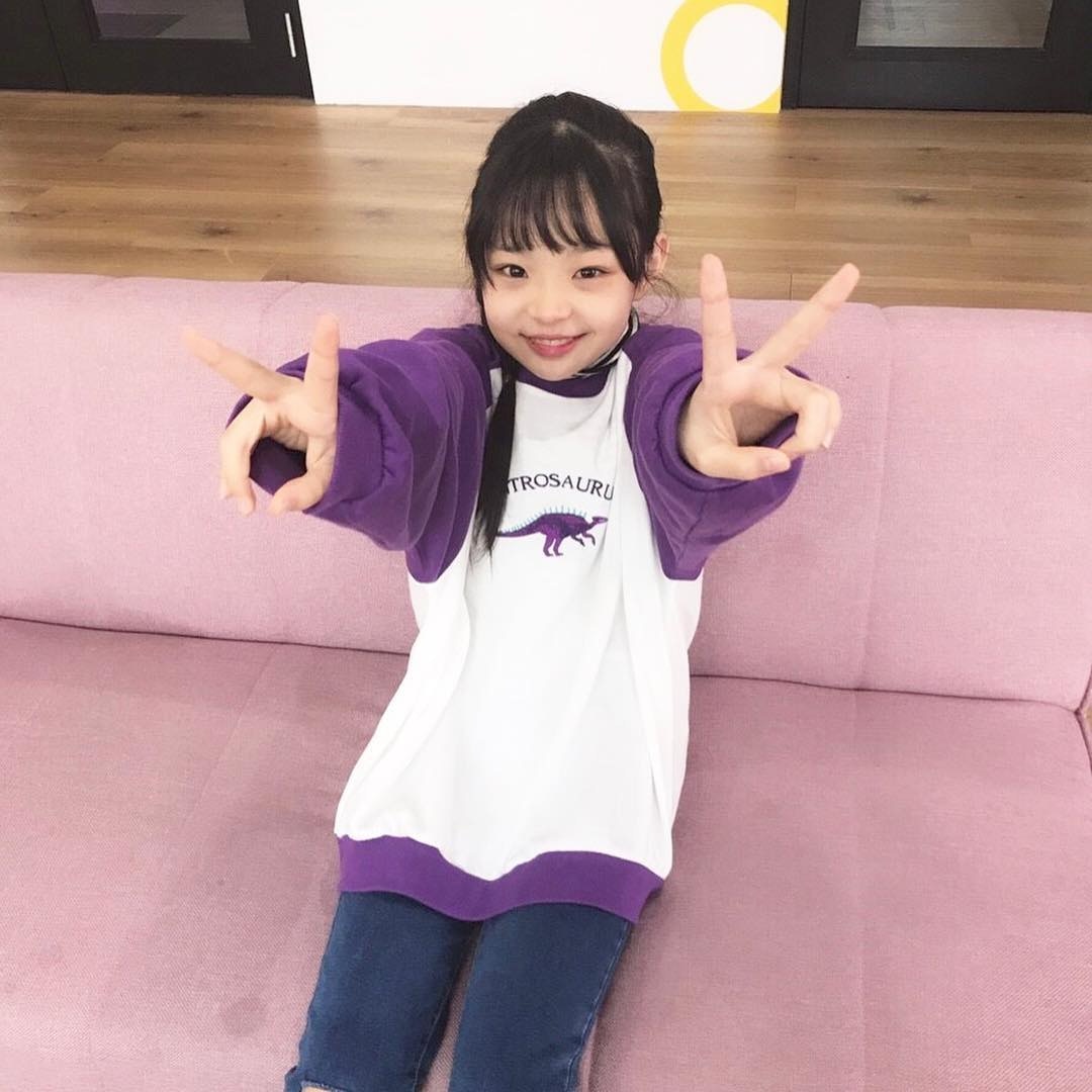 日本12岁女生靠抖音爆红因太可爱被封为国民女神