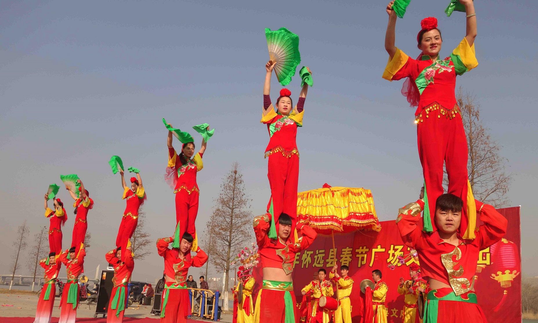 多情花鼓灯宛如一出东方的芭蕾