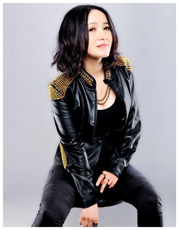 她曾是摇滚天后,却成第三者怀孕被逼堕胎,和恩师不伦恋淡出歌坛