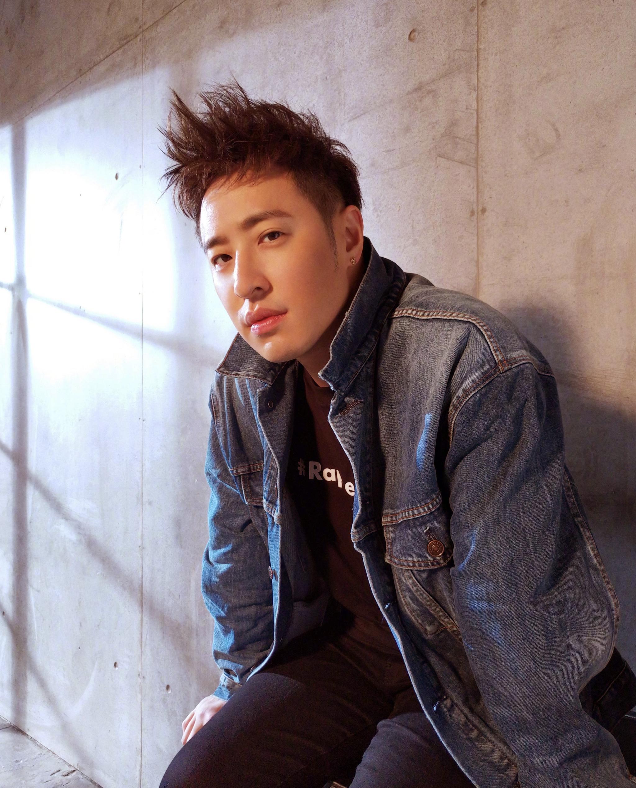 潘玮柏被曝将结婚:不论怎样都支持他,欣赏一波潘帅帅照