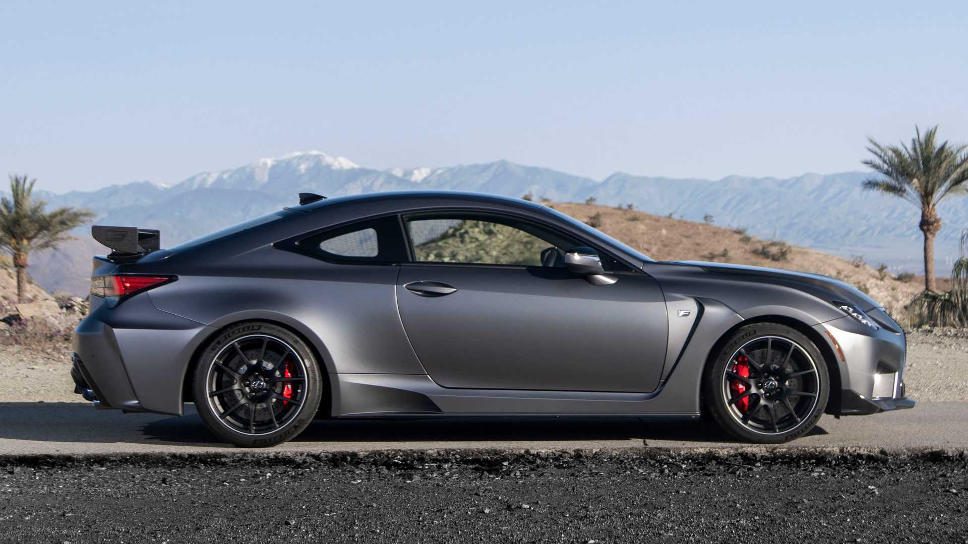 雷克萨斯最硬核rc f track edition发布 进入4秒内阵营.