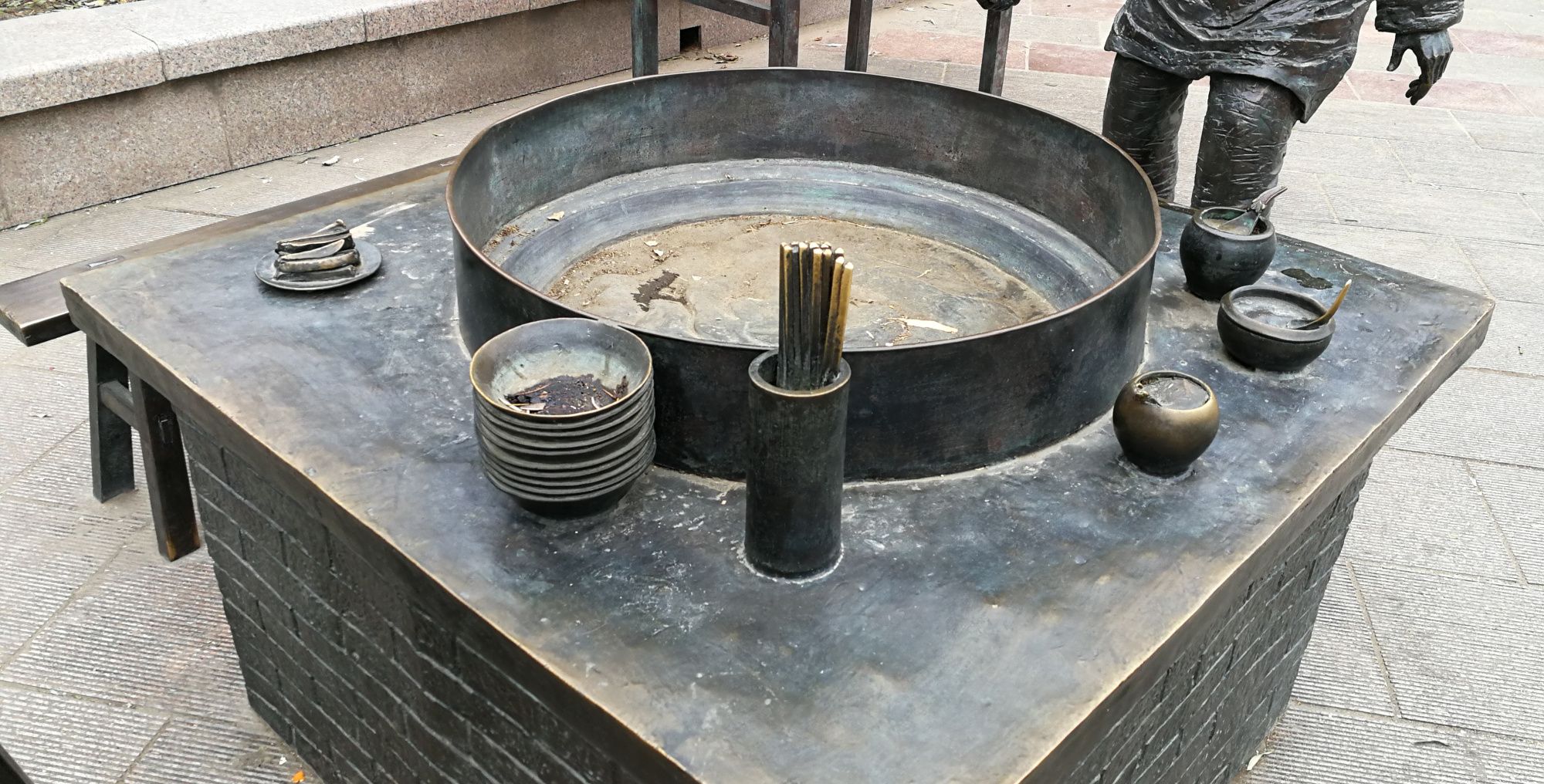 潍坊地方古老传说的小吃"朝天锅"