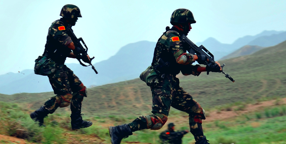 小电影微视频部队军旅生活体验营向军人致敬