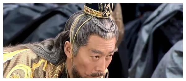 后来元钦不满傀儡皇帝这个身份,和心腹大臣尚书元烈密谋铲除宇文泰