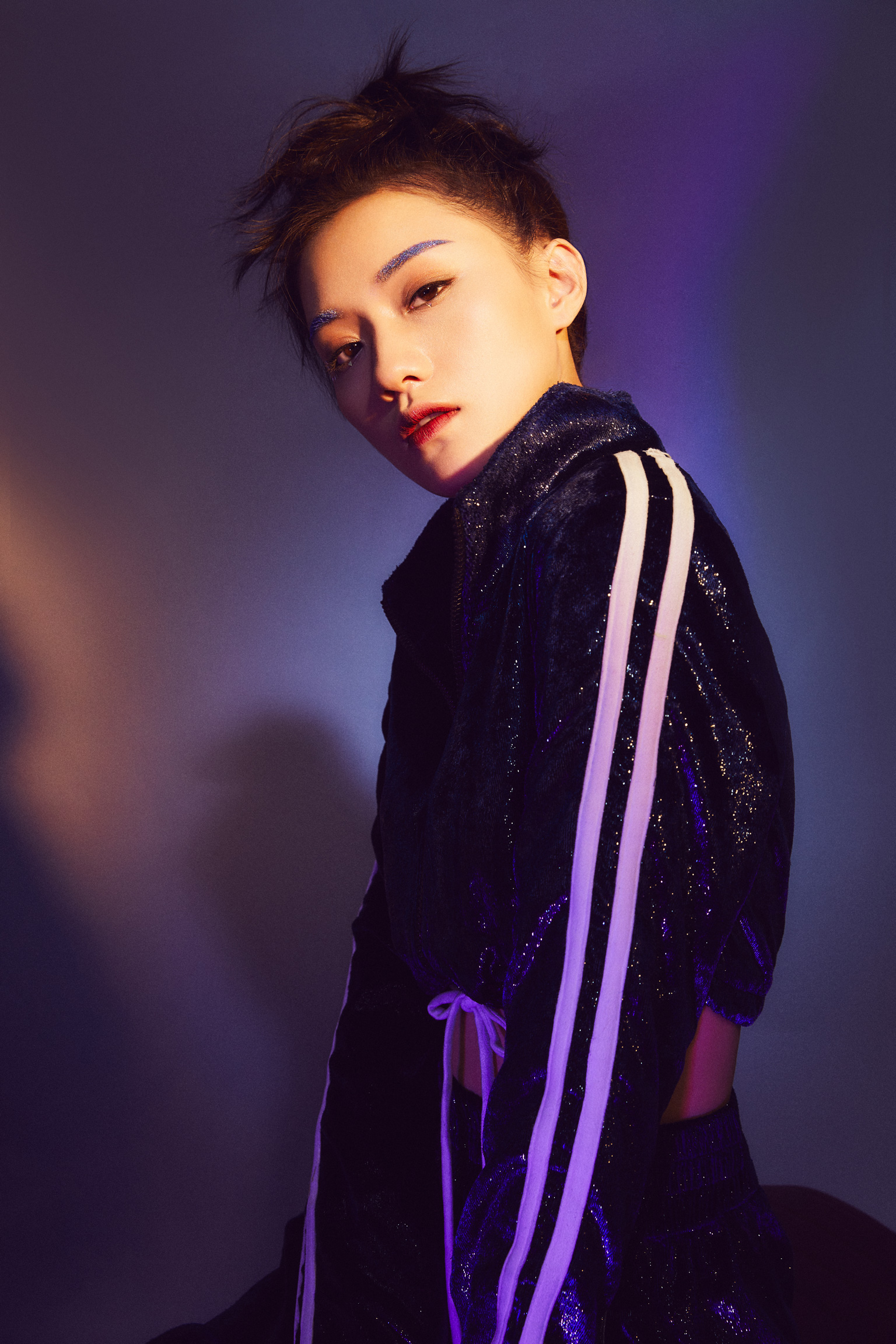 将青春情愫藏于歌中 陈意涵estelle《小星球》正式上线