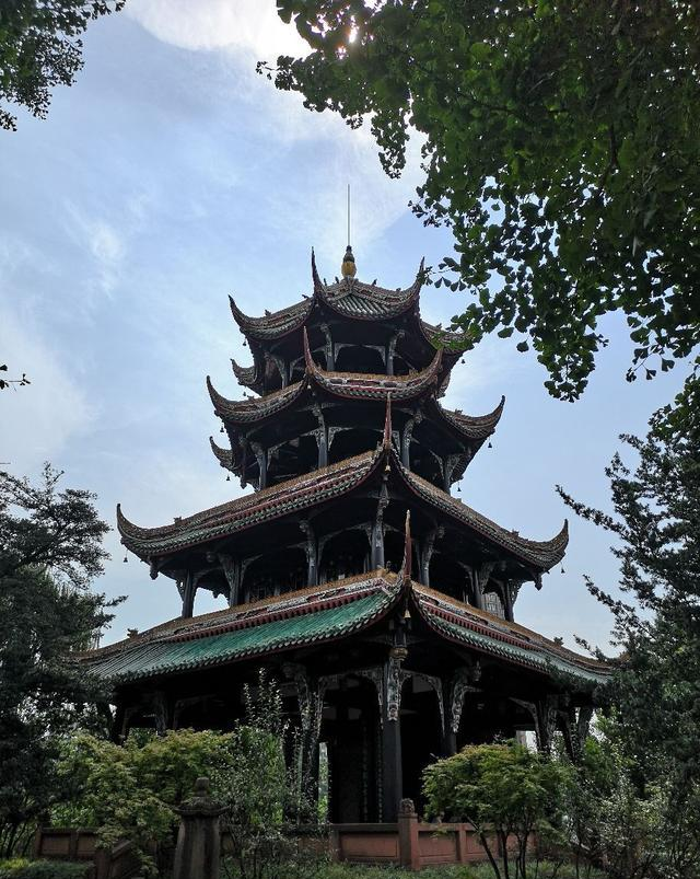 四川被忽略的一处古建筑,是纪念古代一位女诗人而修建,就在成都