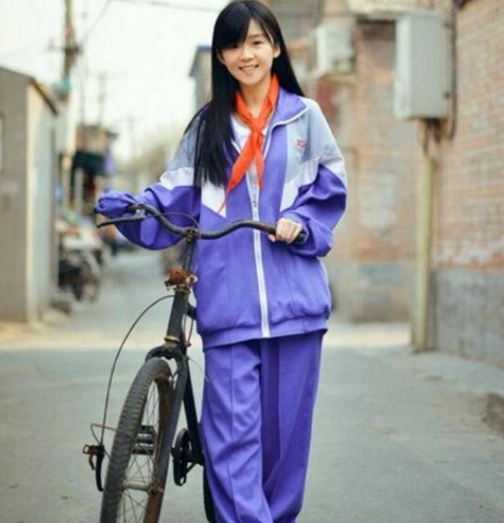 盘点世界各国的校服,泰国最性感,看到最后一个我感动哭