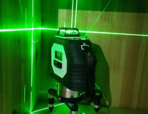 水平仪|垂直线|铅垂线_新浪新闻