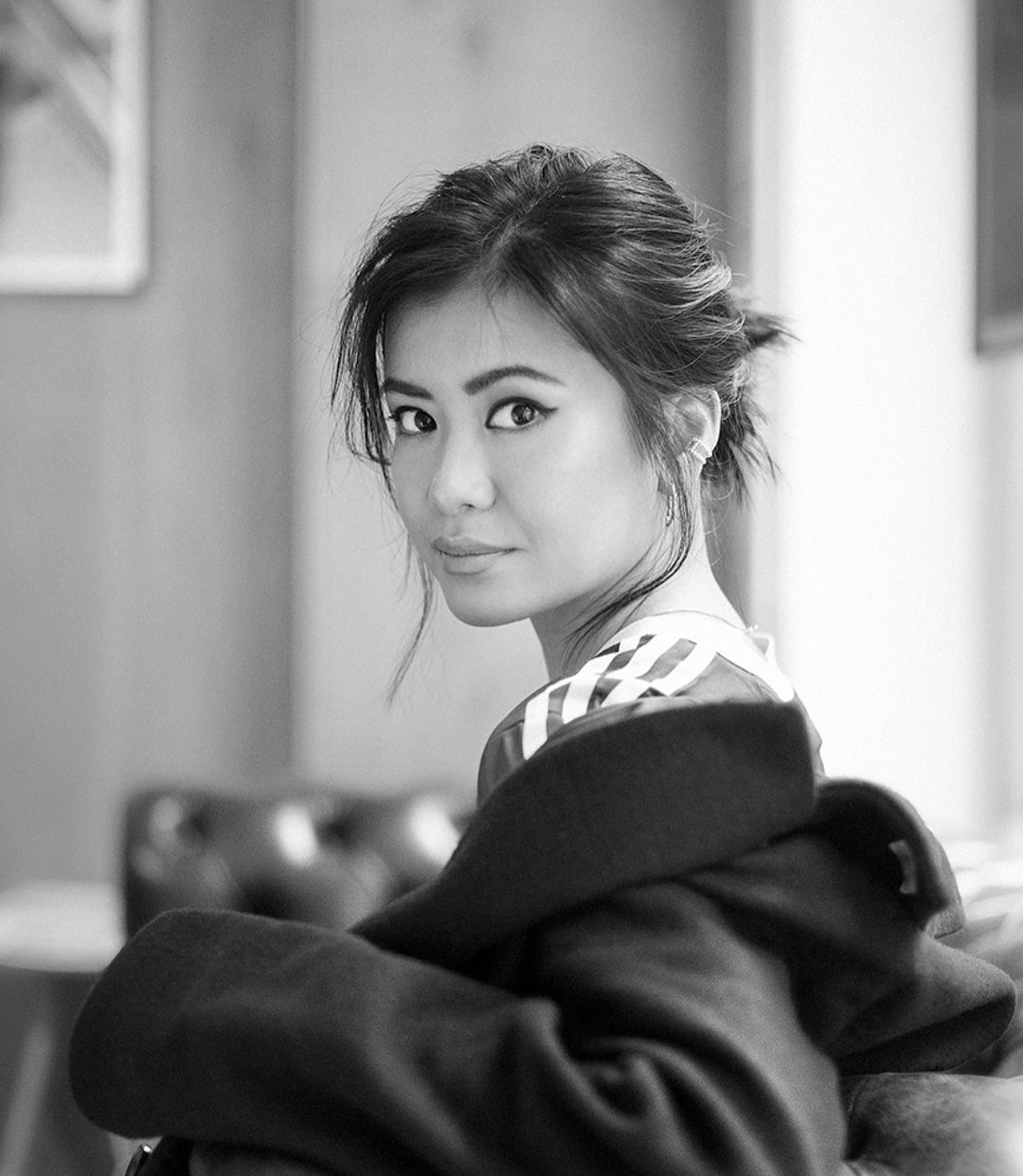 《哈利·波特》张秋的演员近照,五官清秀,气质大方女神范!