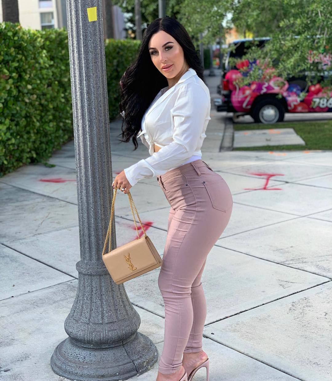 欧美大码美女,你能get到这种美吗|欧美|s型|身材_新浪新闻