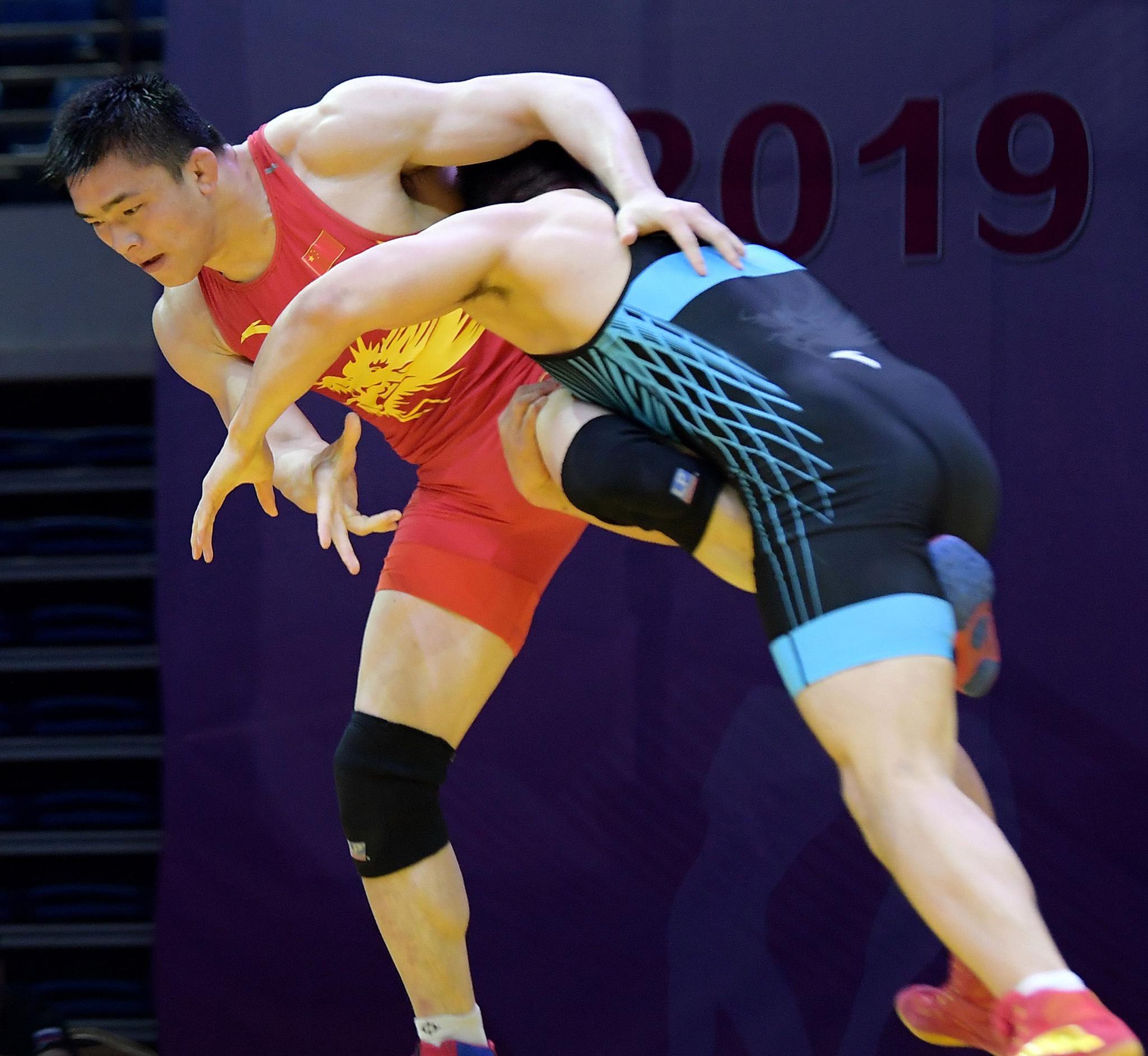 摔跤2019年全国国际式摔跤锦标赛赛况