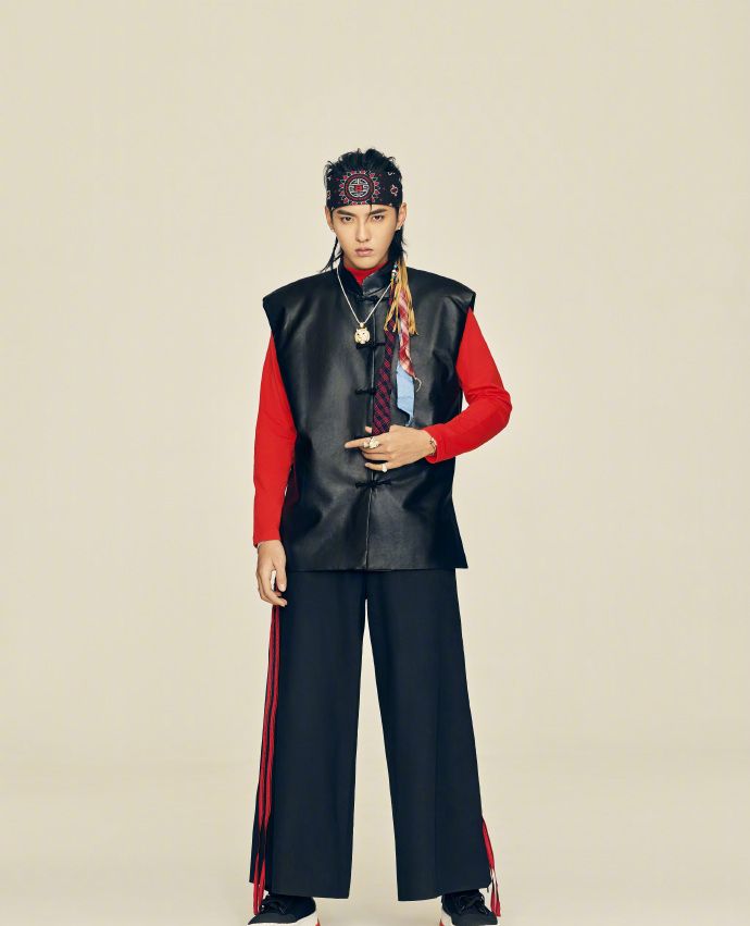 东西方的融合感觉-吴亦凡_高清图集_新浪网