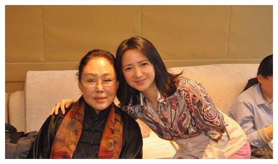 斯琴高娃的三次婚姻,儿子曾入狱,第三次婚姻迎来大团聚
