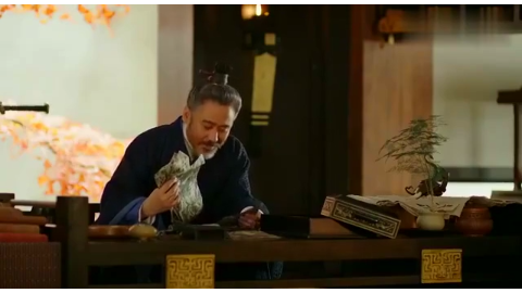 军师联盟司马懿 吴秀波一个犀利的眼神 直接把钟会给吓得跪下啦 军师联盟司马懿 吴秀波一个犀利的眼神 直接把钟会给吓得跪下啦