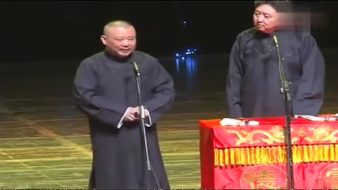 郭德纲为于谦起英文名乔治,于谦姐姐是佩琪