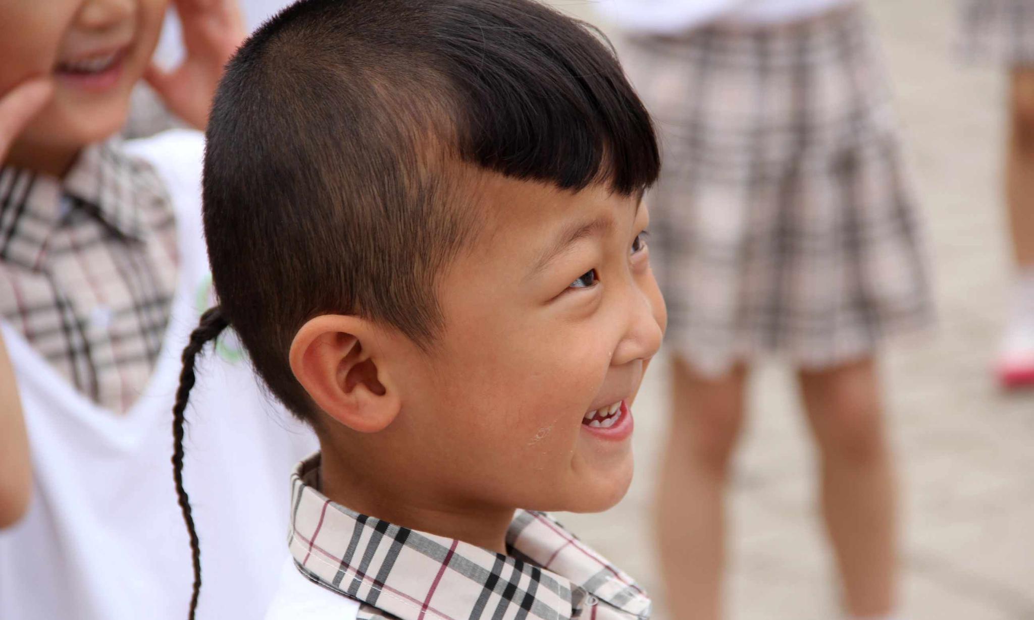 小男孩简笔画头像教程 最实用的简笔画技巧