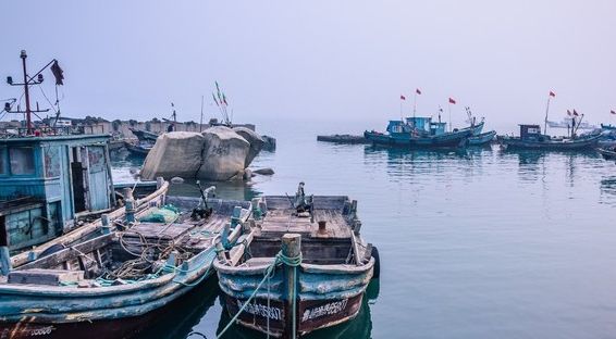 在仰口景区登山,可以看到仰口沙滩和大海,很漂亮!_高清图集_新浪网