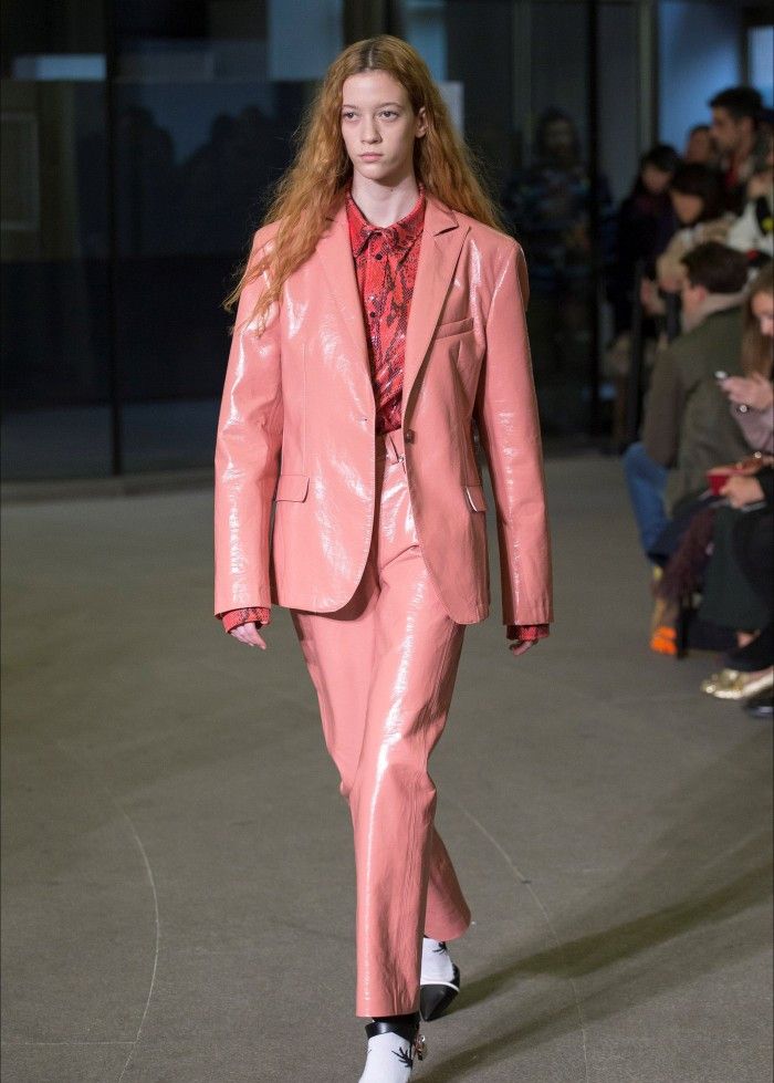 模特小姐姐优雅精致,气质独特,百变造型很有时尚感|小姐姐|时装秀