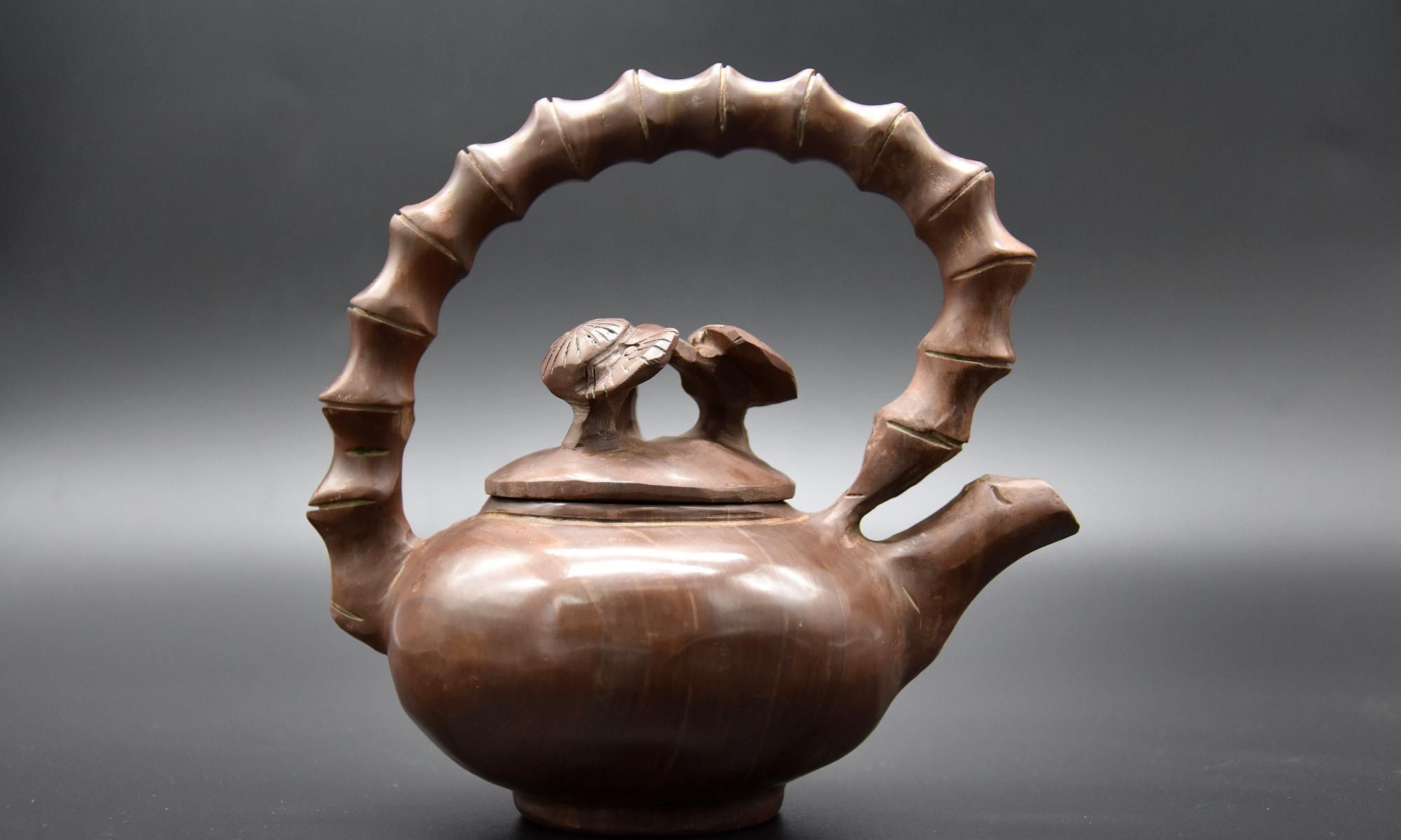 木鱼石茶具是木头还是石头还是和鱼有关系呢?