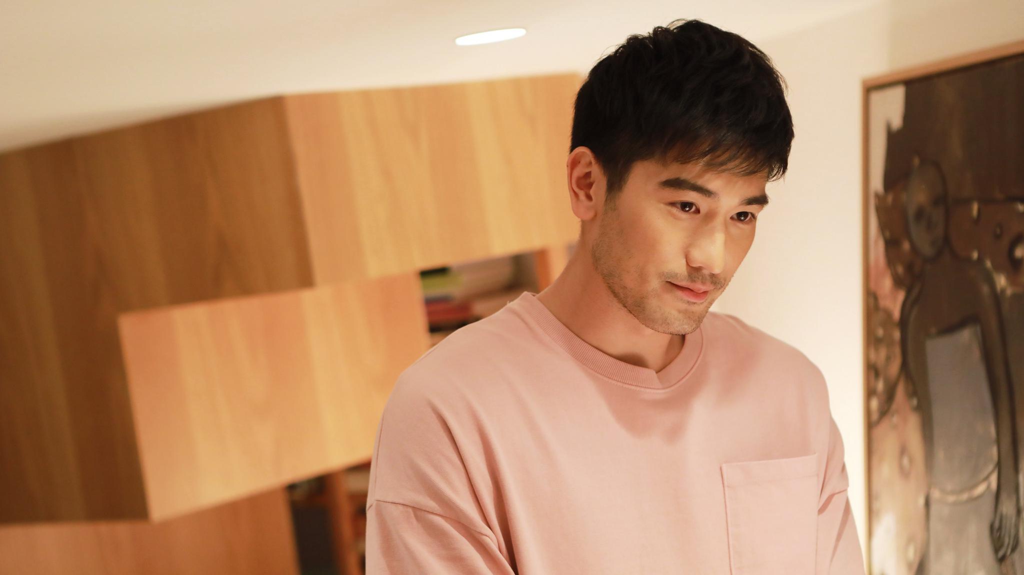 高以翔《彩虹的重力》剧照高以翔诠释最惨男主近期播出的剧集中