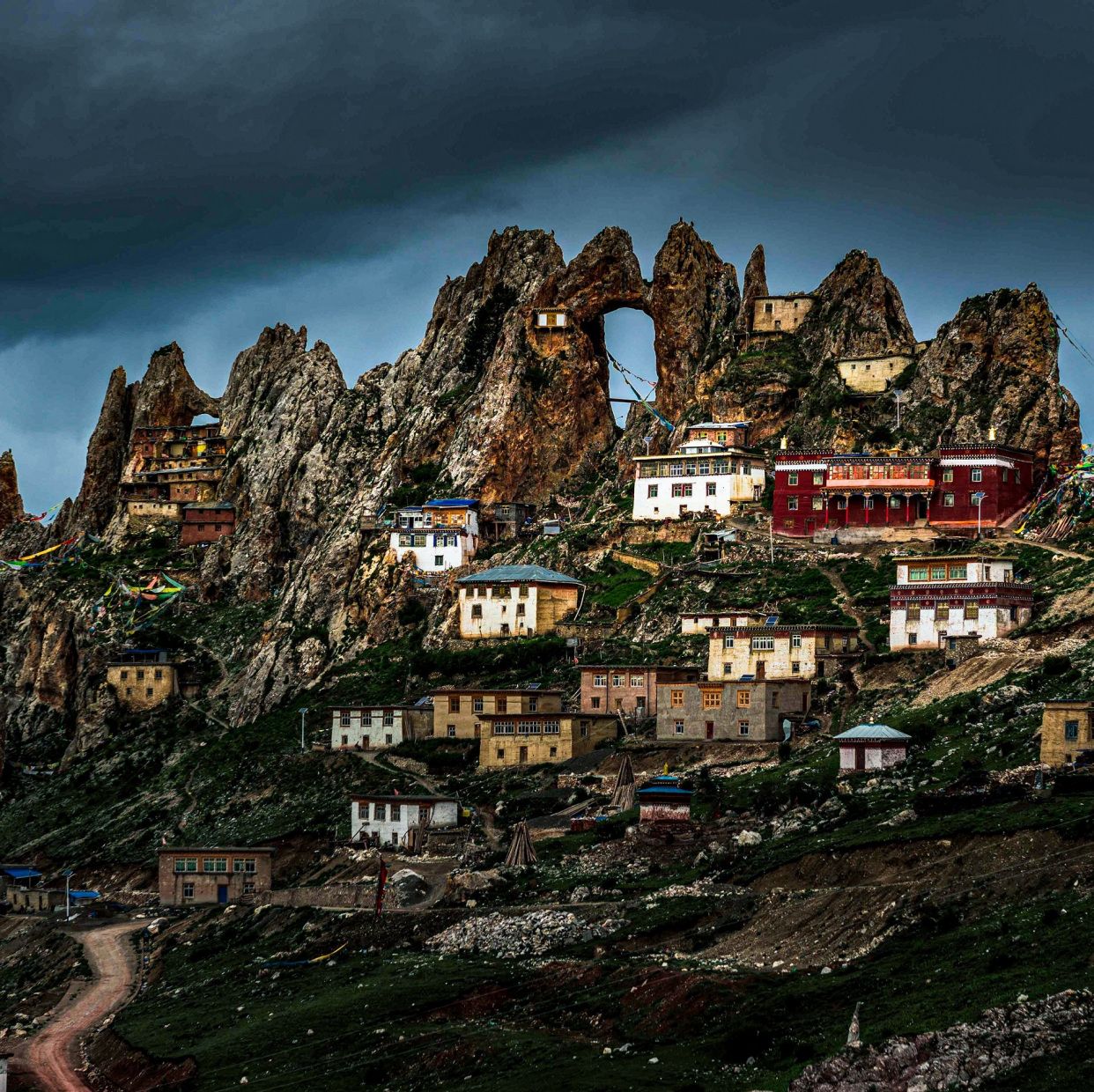 西藏昌都孜珠寺,海拔约4800米,不是一般人能去的_高清图集_新浪网