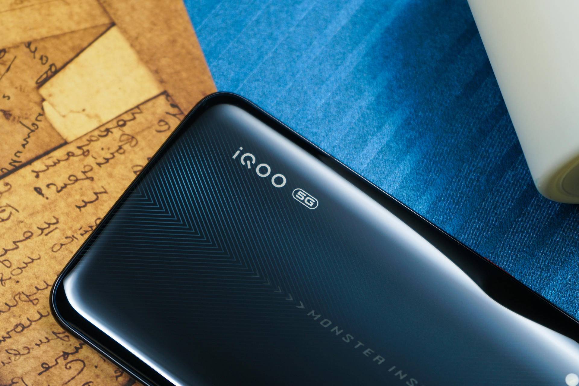 颜值性能5g你想要的都有iqoopro5g版美图欣赏