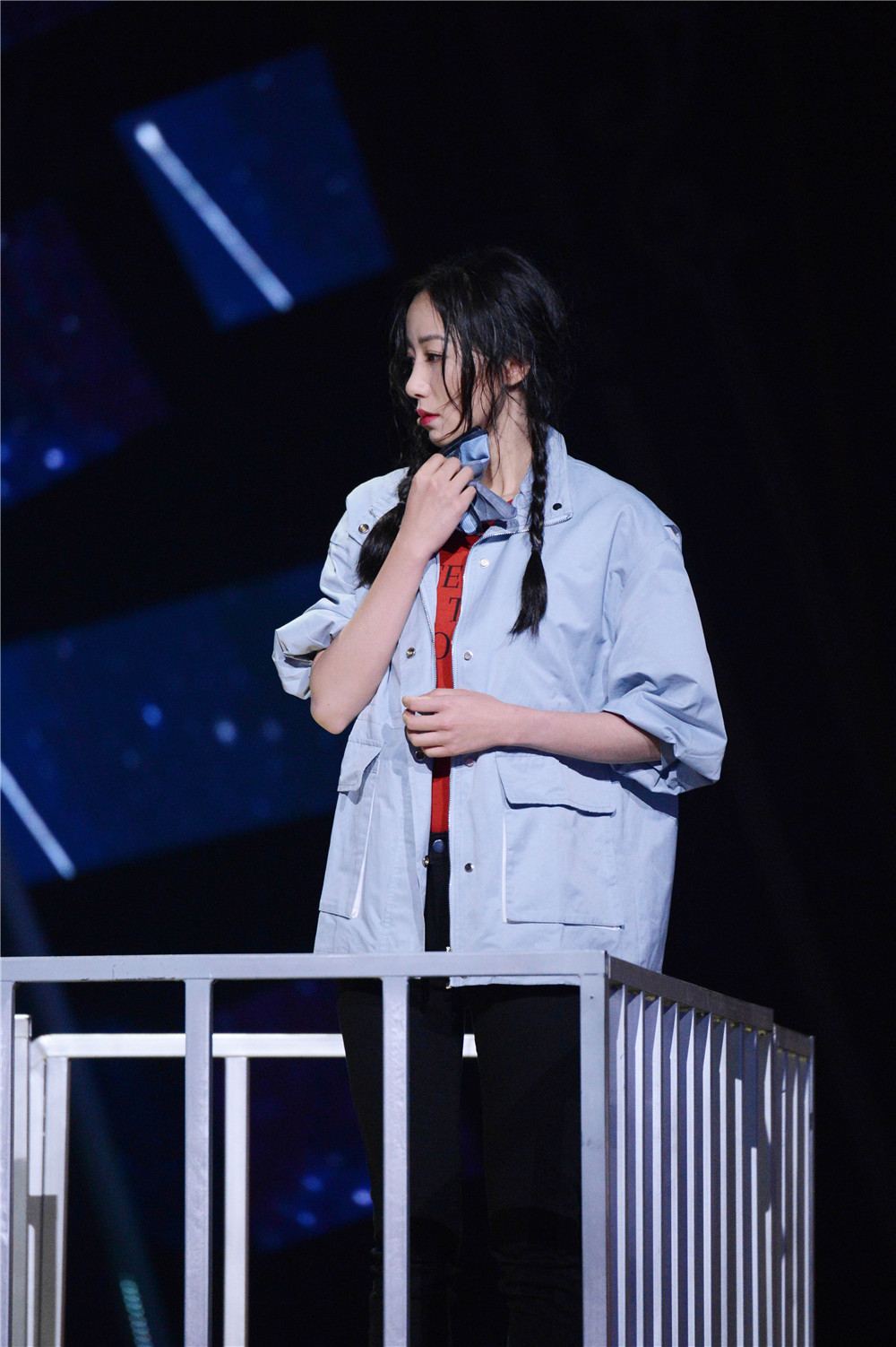 《王牌对王牌4》华晨宇首曝情感大料 王鸥天台忆往事引贾玲泪崩