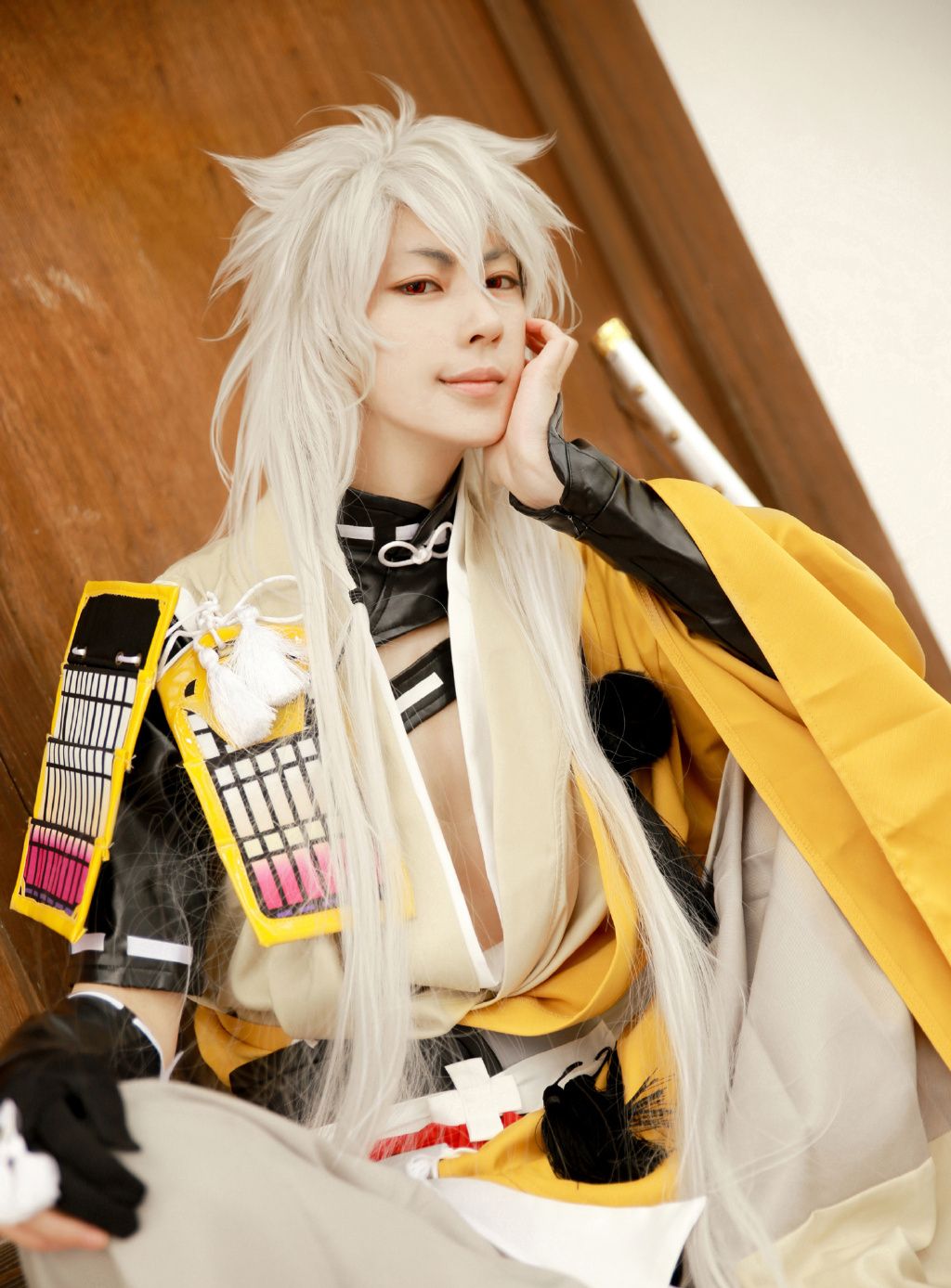 原以为熊祁白发造型让人惊艳,没想到黑长发古装造型更让人心动!