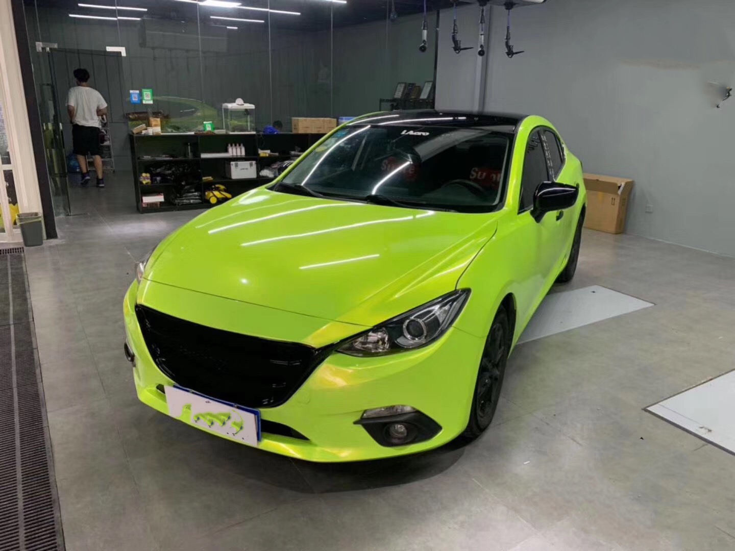 魂动设计创驰蓝天技术珊瑚荧光黄