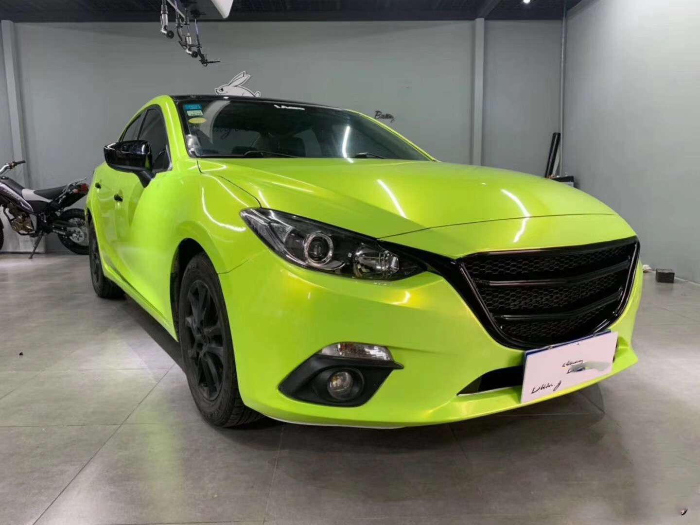 魂动设计创驰蓝天技术珊瑚荧光黄