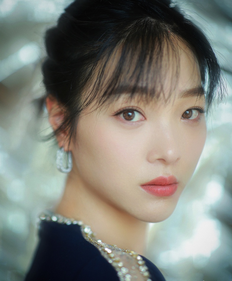 何杜娟亮相国剧盛典 荣获媒体推荐演员