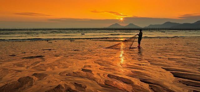 这里号称有世界上最美的滩涂,仅凭几张照片,就让无数人趋之若鹜