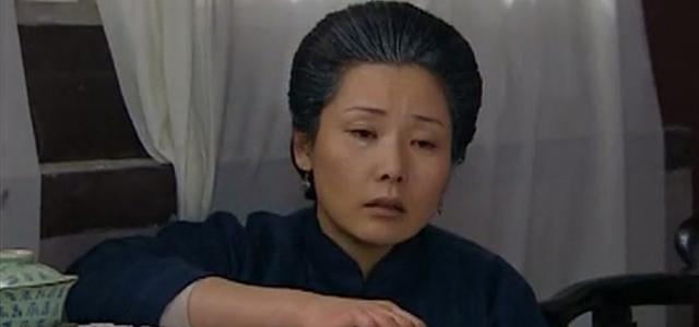 大宅门白佳莉放下尊严冲回家时为何杨九红要立马拉上窗帘