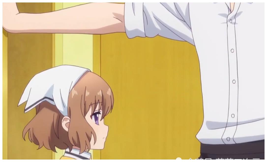 动漫中最硬核的壁咚方式,最萌身高差的壁咚,壁咚把墙都给咚裂?