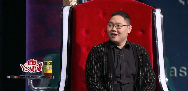 英雄联盟主播pdd上吐槽大会,自称为韩商言原型