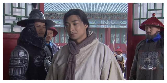 实际上只有三把,最强之剑胜过游龙|飞红巾|七剑下天山|宝剑_新浪新闻