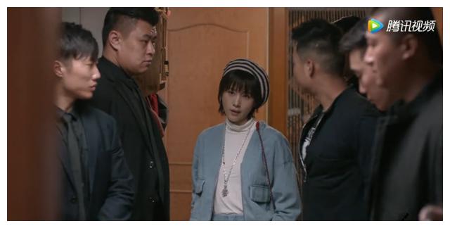 《欢乐颂2》曲筱绡演出了2米8的气场,樊胜美却咋哭