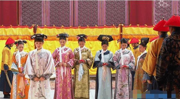 古代皇帝选妃子的三大标准,现在的女孩子几乎不达标!