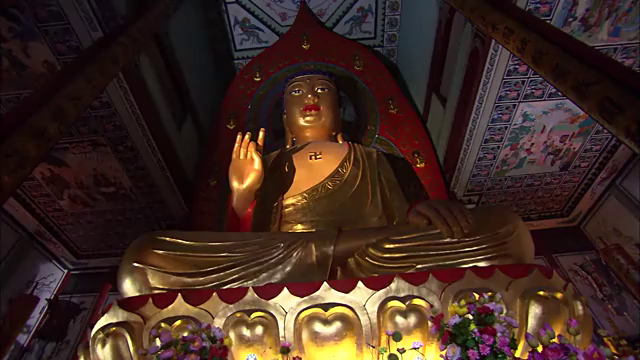 聪明小空空:午马和尚来法王寺,声称解开方丈秘密,无奈只能求他