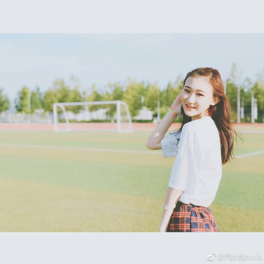 《生僻字》跌下神坛后来,陈雪凝的这三首歌曲成一个最新神曲