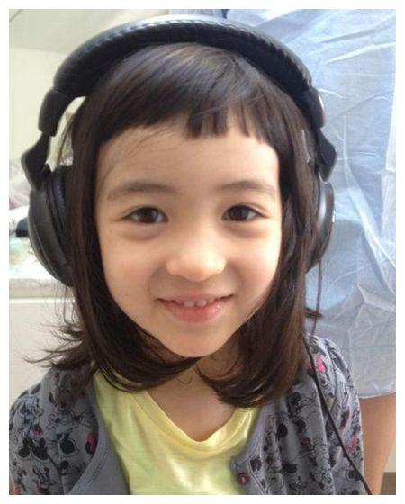 明星生的混血儿孩子中,他老婆最不好看,生的女儿却比吴彦祖的美