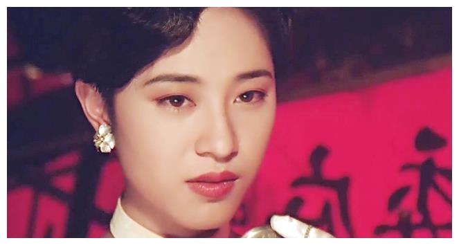 首次出演电影,如今53岁的她仍是单身|香港小姐|陈法蓉|单身_新浪新闻