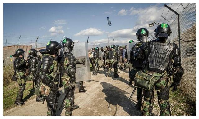 科索沃将有自己的军队,新军由八千名士兵组成,将拥有武装力量