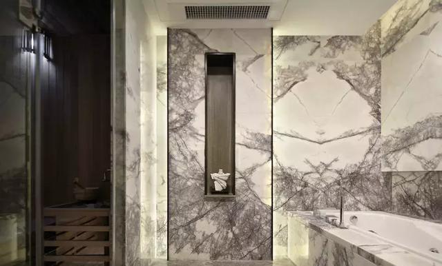 用大理石装饰的厨卫空间，简直就是家居装修中的艺术品