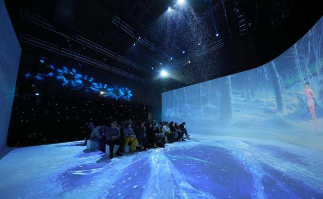 沉浸式虚拟现实互动体验展"毛毛虫森林"在京亮相